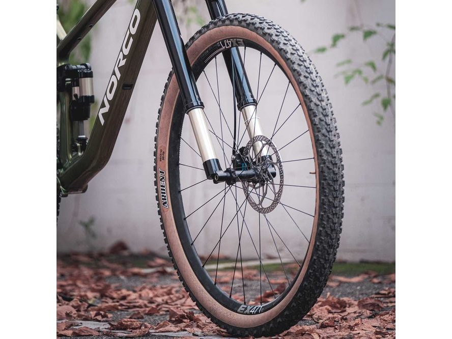 Kotouč Intend Blackline Skinny 203mm