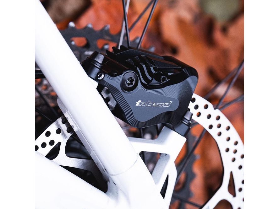 Brzdy Intend TRINITY DH LTD pár (ALL BLACK)