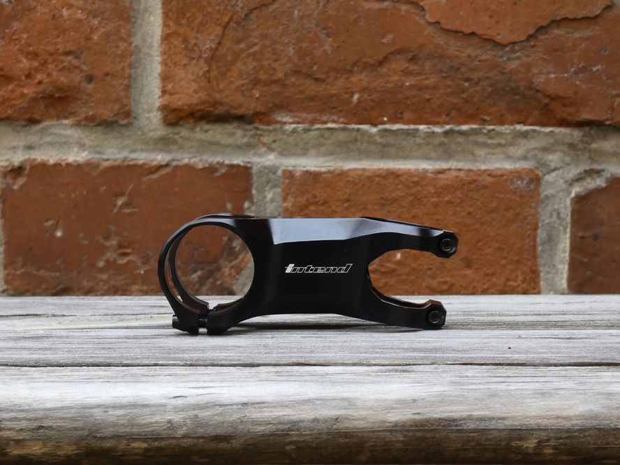 Představec Intend GRACE Trail 31,8mm