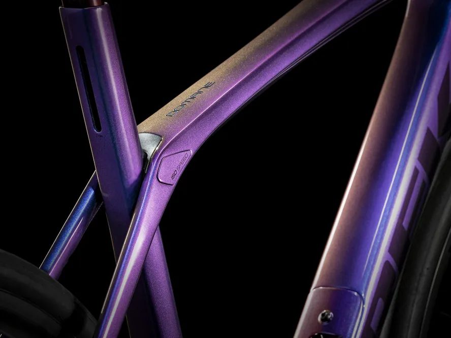 Trek Domane SL 5 (purpurová) 2020