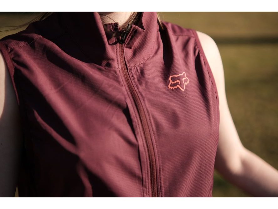 Vesta Fox racing Ranger Wind Vest dámská (dark maroon)