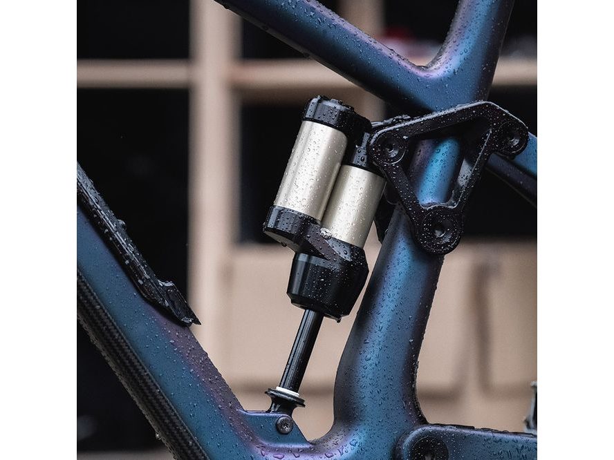 Vložka do oka tlumiče Intend