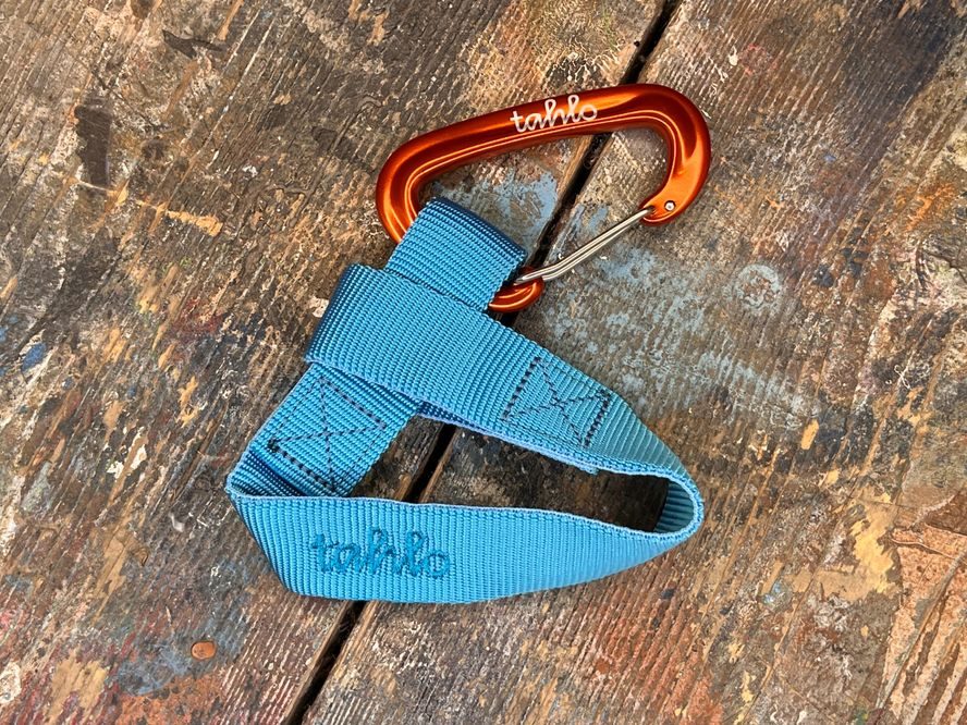 Tahlo Poutko Premium s karabinou