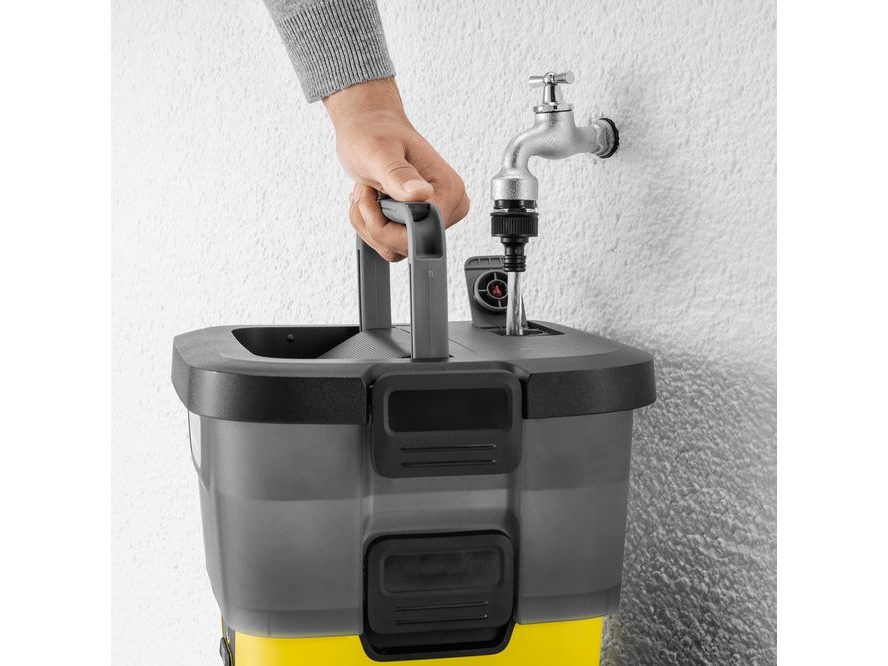 Mobilní tlaková myčka Kärcher OC 4