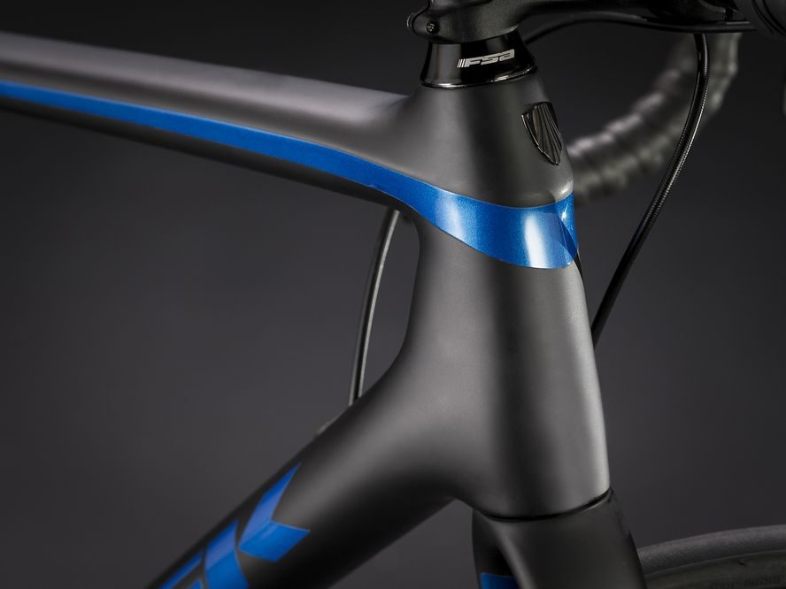 Trek Émonda SL 7 disc Etap (černá/modrá) 2020