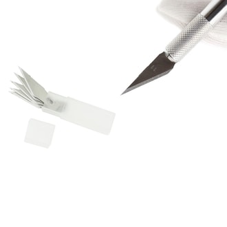 Profesionálny kovový nôž skalpel s výmennými žiletkami