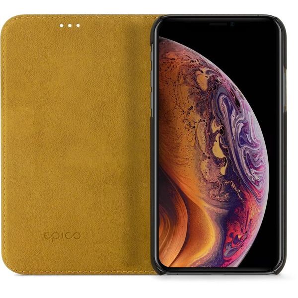Černé kožené pouzdro peněženka od EPICO pro iPhone XR