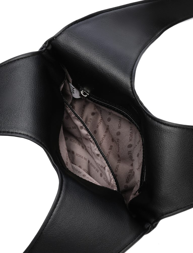 VUCH Grazia Black.

Mini hobo taška
Hlavné zapínanie na magnet
Vnútorné vrecko na zips a priehradka na drobnosti
 SimplyV
Jednoduché Vúšky, Simply Vuch!
Nadčasová, minimalistická a elegantná.