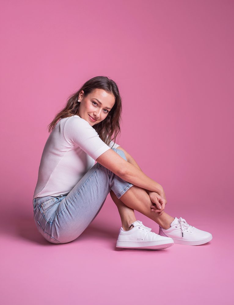 VUCH Legacy White - 43.

Prvá kolekcia kožených topánok VUCH
Ventilácia na vnútornej strane topánky oo♥
Vnútorná tvarovaná vložka topánky vytvorená pomocou AI
Vnútorný protišmykový materiál, ktorý drží pätu na svojom mieste
Kombinácia hladkej a štruktúrovanej kože
Design vytvorený v spolupráci s Martinom Brnou
 OBUV
Vuch topánky sú originalita, ktorá kráča.