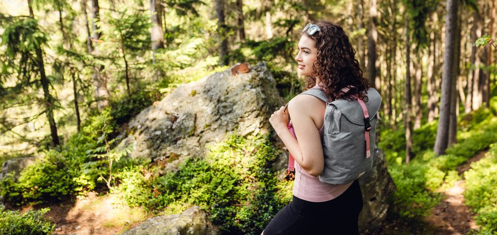 VUCH Corbin Light Grey.

Hlavné zapínanie na zips a strip
Dve vonkajšie priehradky na zips
Vnútorná priehradka na zips a dve priehradky na drobnosti
Nastaviteľné ramenné popruhy
 TechniC
Kolekcia inšpirovaná mestom aj prírodou!
Batohy Mellora a Noel už nejaký čas kraľujú na tróne obľúbenosti a z ich predností vzniklo hneď niekoľko parádnych následníkov.