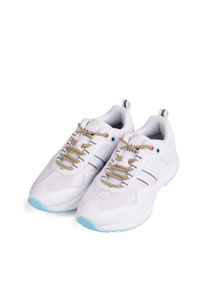 VUCH Wave Bubble.
Na zvršok tenisky sme zvolili vysoko kvalitný polyuretán a priedušný mesh.

Dizajny navrhnuté v spolupráci s Martinom Brnom
Medzipodošva z mäkkého penového materiálu EVA
Protišmyková gumová podrážka
Vložka vypolstrovaná pamäťovou penou
Reflexné prvky
 OBUV
Vuch topánky sú originalita, čo šliape.