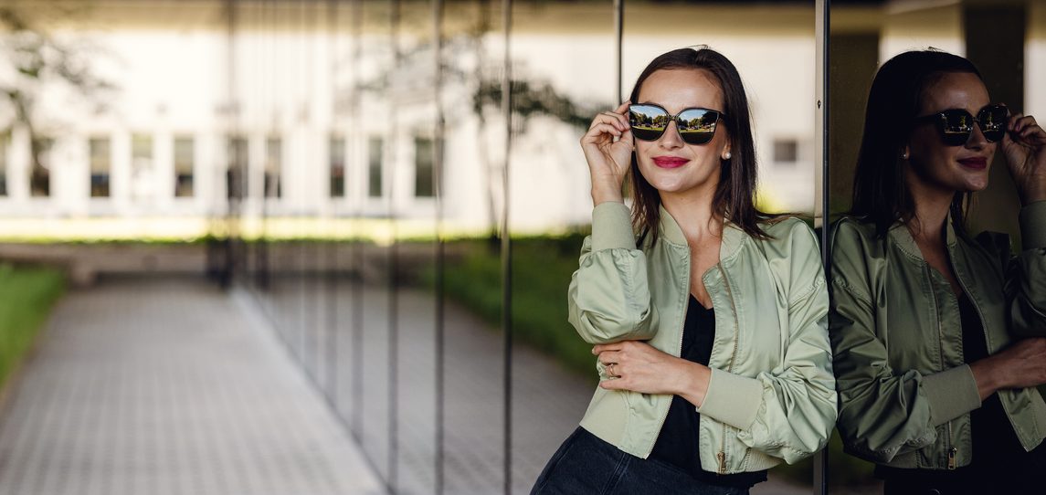 Trisha Vertical Green