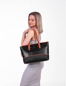 Coalie MN Black