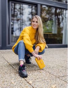 Caspian Yellow