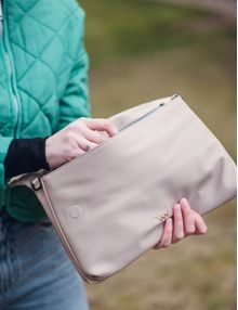Eileen Beige