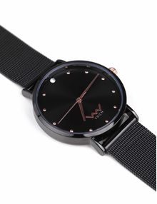 Closy Black