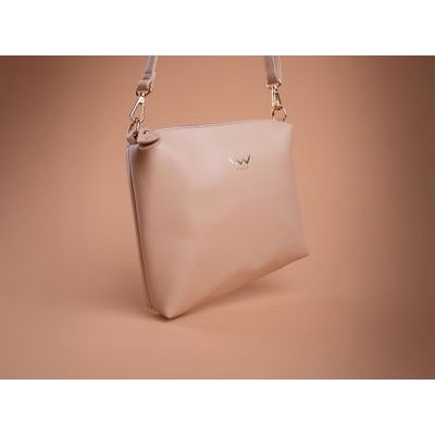 VUCH rozdáva radosť: 10 000 kabeliek k našim 10. narodeninám