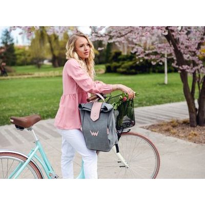 Vylaď se na květnovou romanťárnu s Vuch