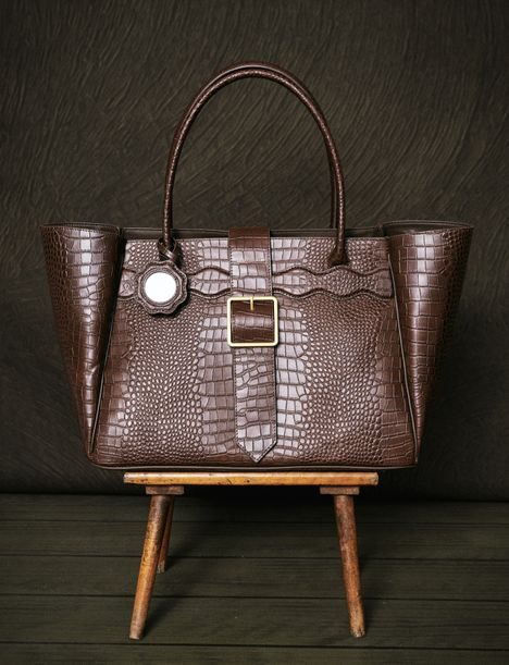 Baronne Brown Croco
