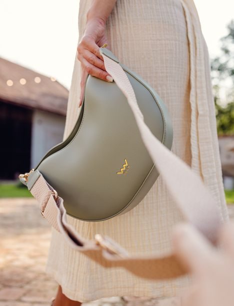 Carys Dusty Green