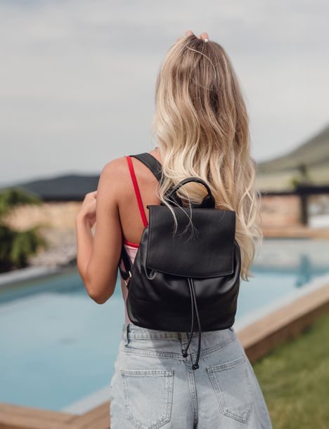 Gioia Small Black