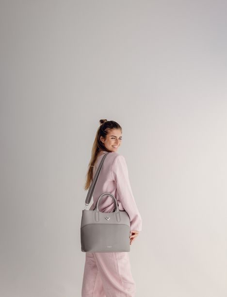 Christel Divide Grey