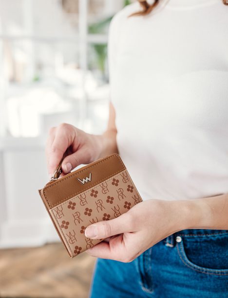 Marva Mini Brown