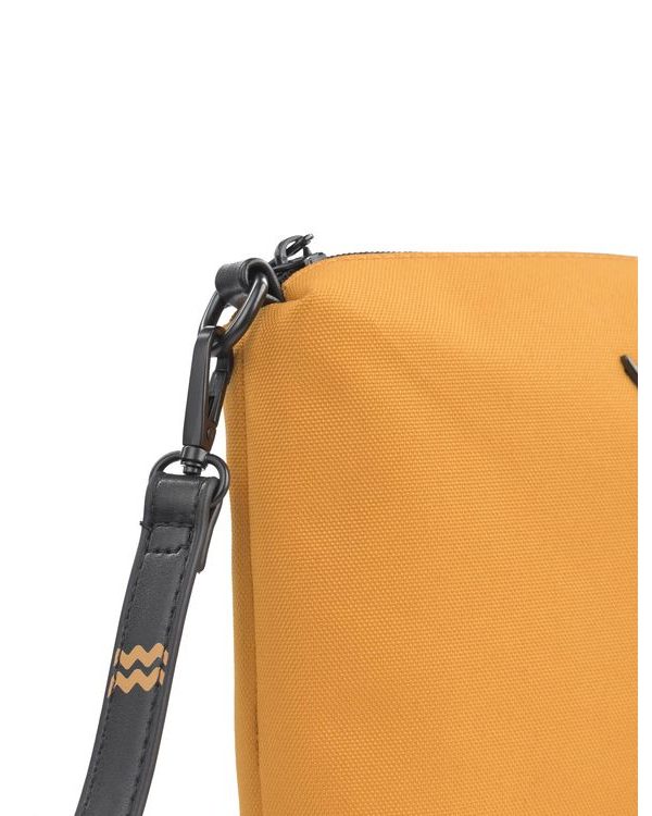 Nuria Yellow