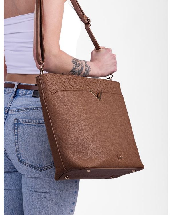 Neela Big Brown