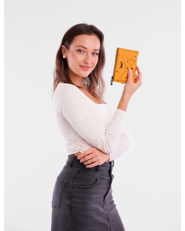 Faustina Yellow