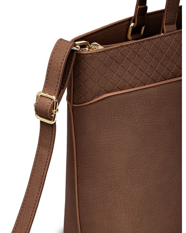 Neela Big Brown