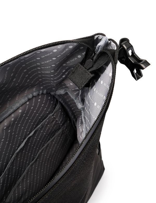 Tayte Small Black