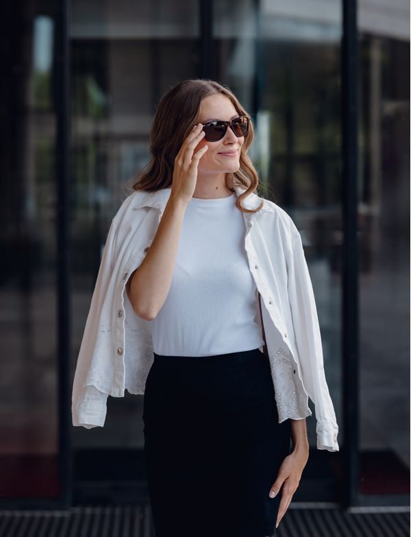 Sollary Design Brown