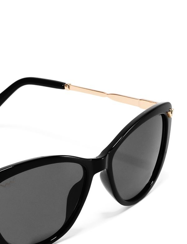 Amra Black