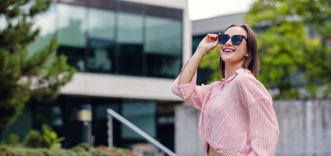 Trisha Vertical Brown