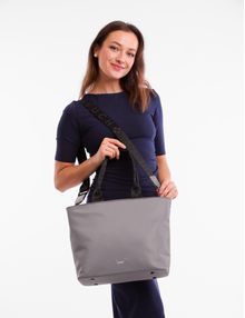 Calyste Black