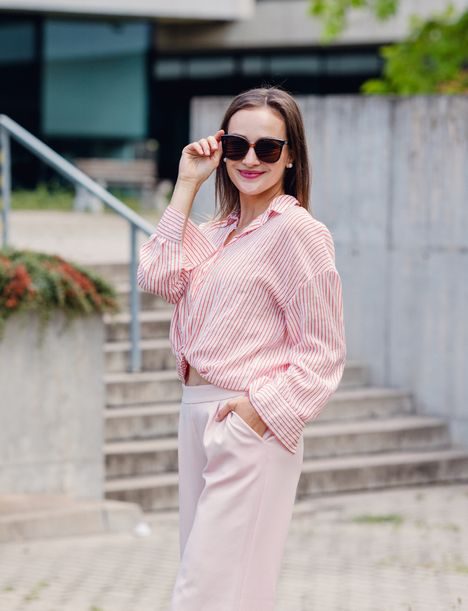 Trisha Vertical Brown