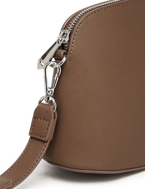 Cara Arco Brown