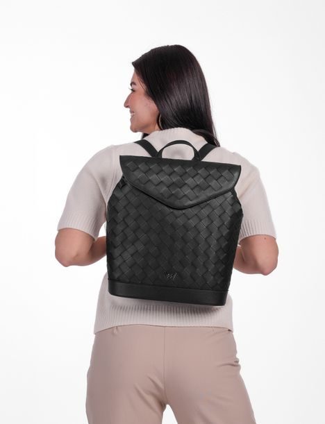 Joanna Intrecciato Black