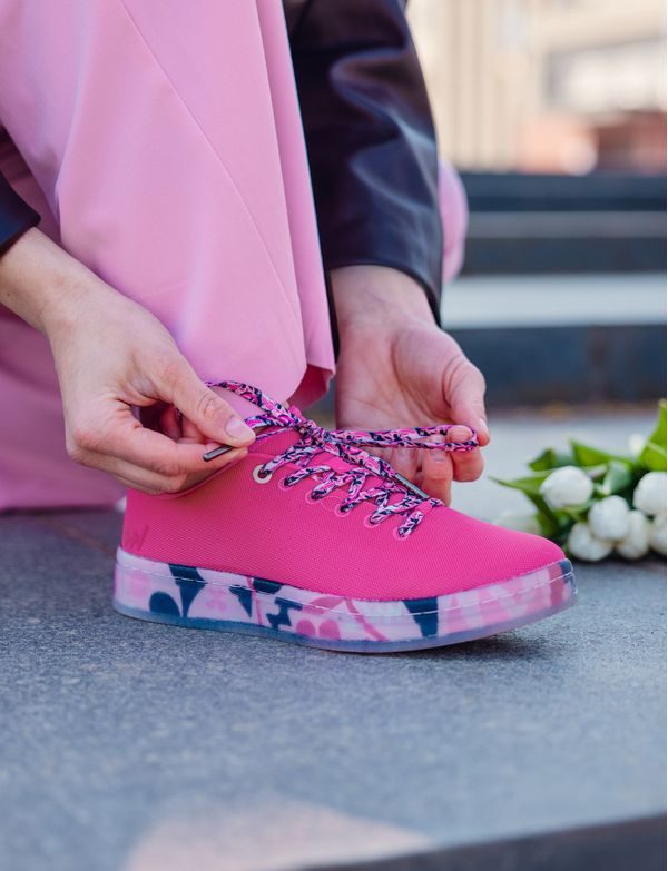 Dazzle Pink