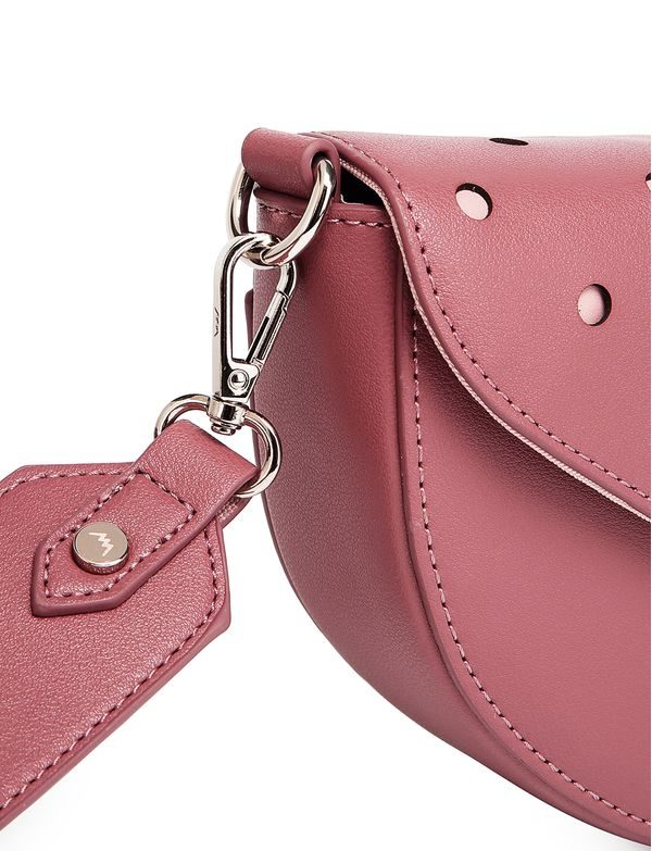 Tricia Dotty Powder Wine