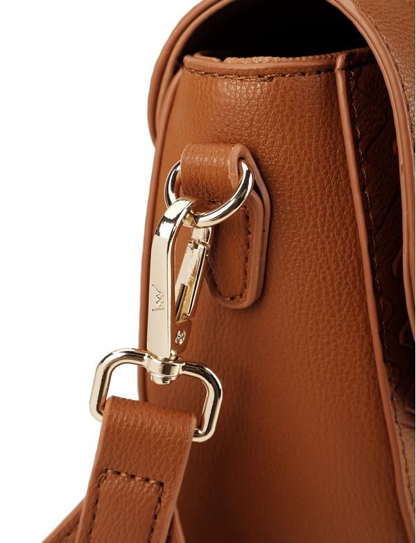 Duilio MN Brown