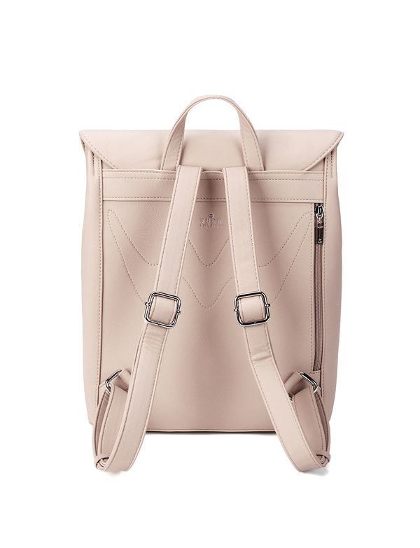 Joanna Beige