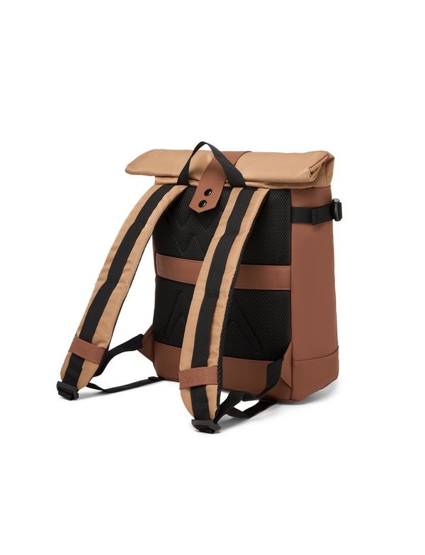 Nescio Brown