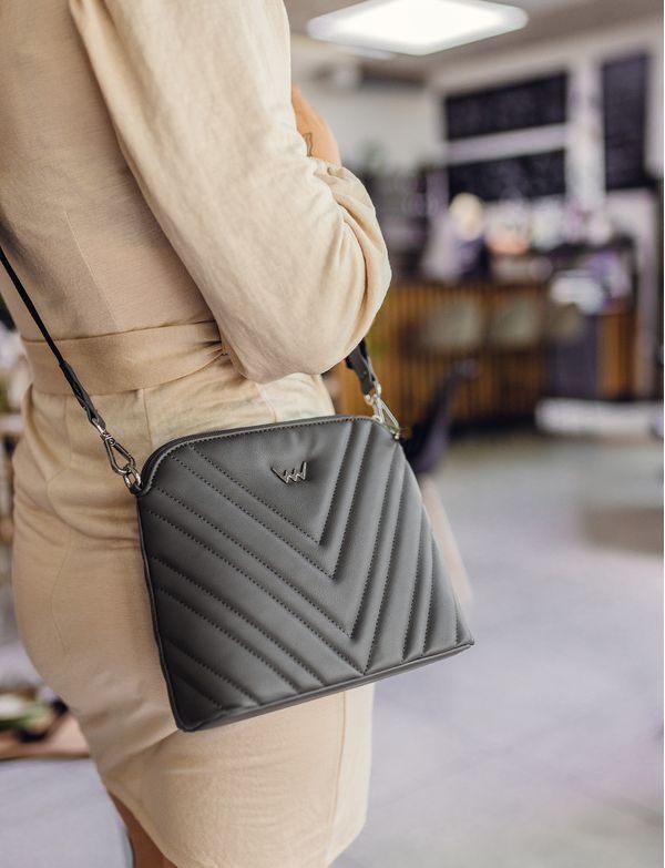 Pirett Grey