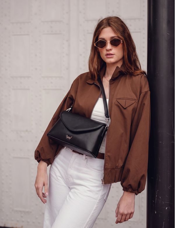 Byrsa Elongate Black