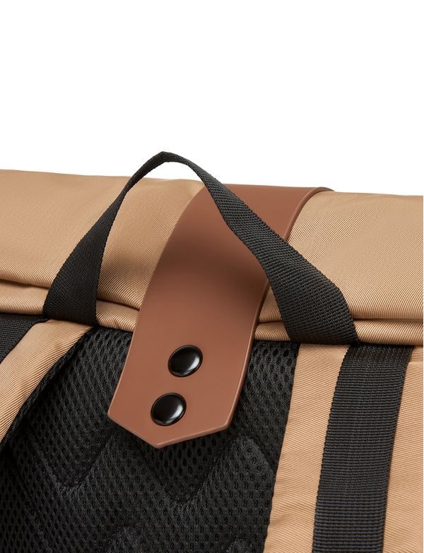 Nescio Brown
