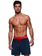 Divatos gránátvörös férfi fürdőruha piros övvel