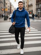 Kényelmes kék és fekete tréningruha