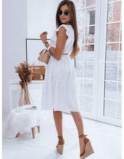 Egyszerű fehér színű ruha Manuella